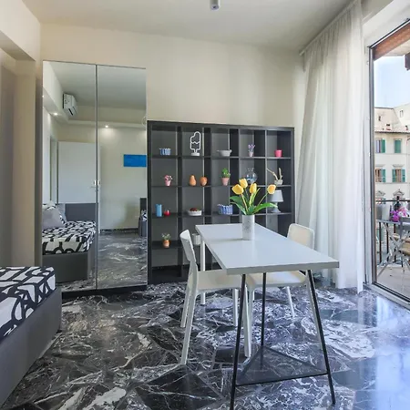 - Rosselli 3bdr With Balcony